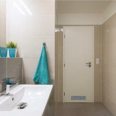 Free Parking In Garage Karolina Plazza, New Cosy With Need Apartment *