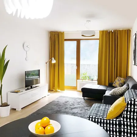 Golf Apartment