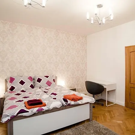 Zentrum Suites *