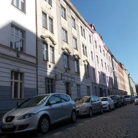 Apartment 8, Palmovka, Novakovych 31