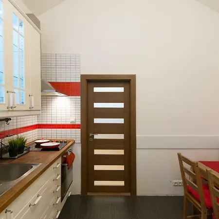 Spacious Near Wenceslas Square Διαμέρισμα *