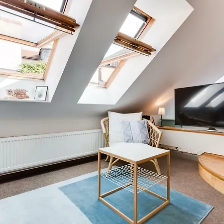 Charles Bridge Loft Apartment *