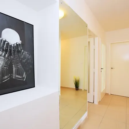 As Aparts. Old Town Square Apt. Apartment