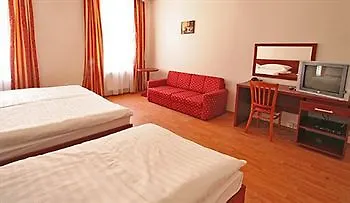Susa 3* Praga