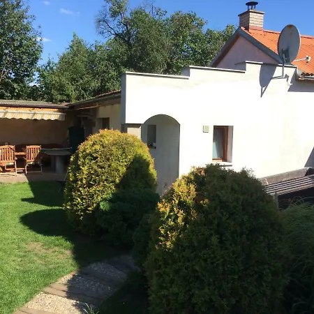 Holiday home Mamut Privat Garden House *