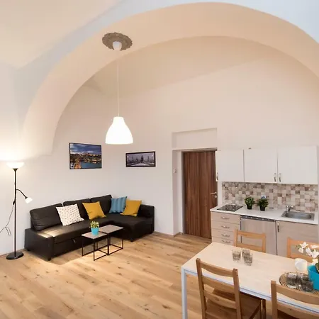 Apartment Near Wenceslas Square * Prague