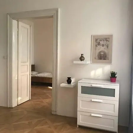 Apartment Americka 25, 2 Vinohrady *