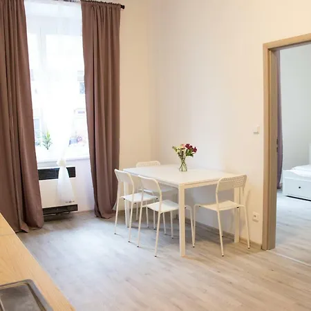 Delnicka 61 Apartman Apartment Prague