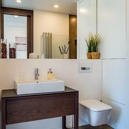 4, Podoli Jeremenkova 410/14 Apartmán *