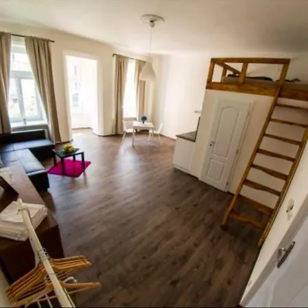 Wow Wow Apartment *