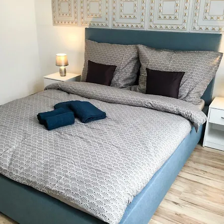 Herold Gardens Apartment Prague
