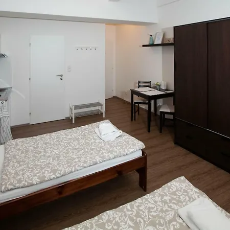Apartamento Zizkov Cosy Praga