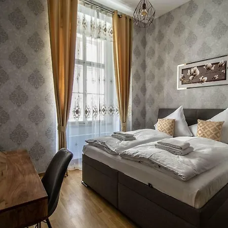 Design 3bdr In Residence, Free Parking Apartment *