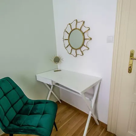 Design 3bdr In Residence, Free Parking Apartment *
