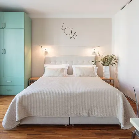 Holeckova 4* Praga