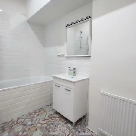 Korunni Apartment