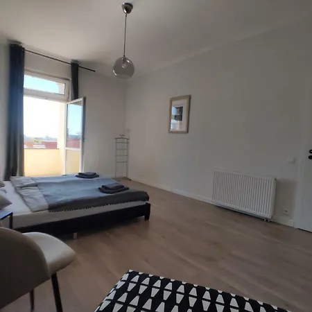 Korunni Apartment *