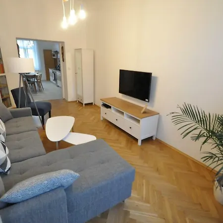 Jirina Appartments Apartment *