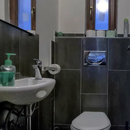 One Míru Hostel Praha