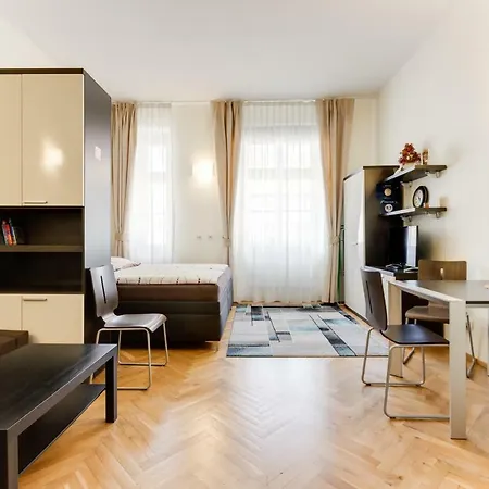 Halkova Studio * Prague