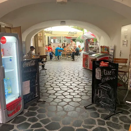 Hostel Atilla Empire Prague
