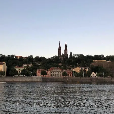 Cassiopeia - Hausbot For 6 Botel Prague