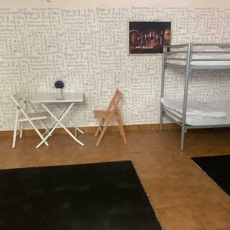 Hostel Atilla Empire *