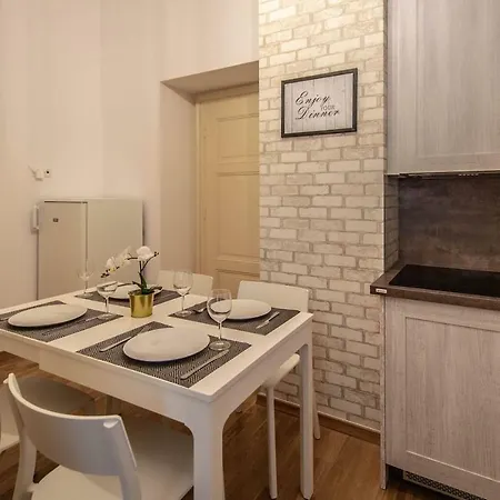 Design 3bdr In Residence, Free Parking * Prague