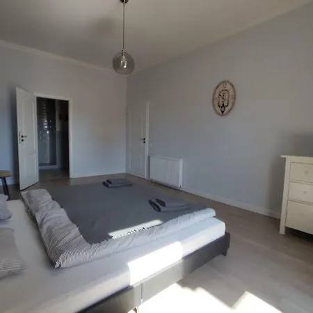 Korunni Apartment *