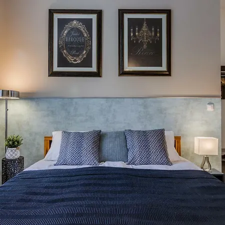 Apartment Near Charles Bridge By Michal&friends