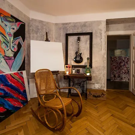 Authentic Art Prague