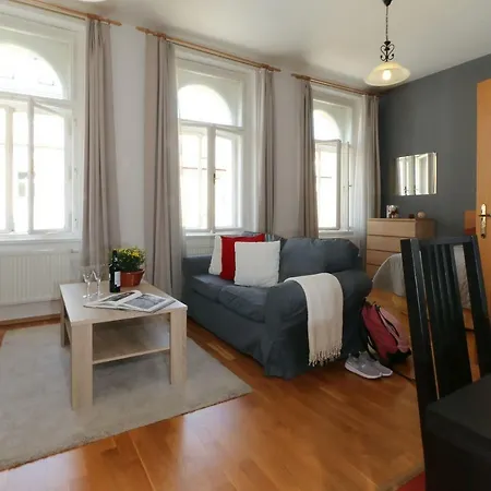 Apartment Vinohrady Sazavska