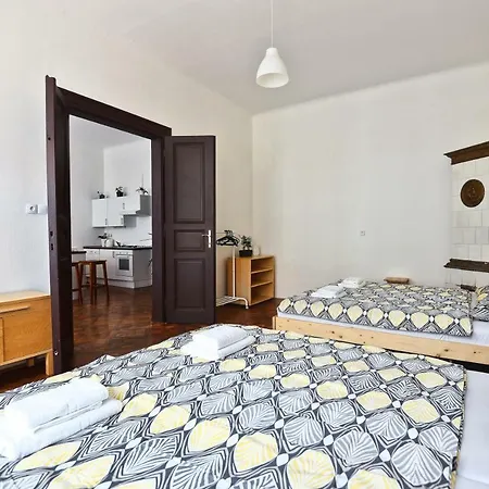 Apartment Spacious Cozy In Centre Prague