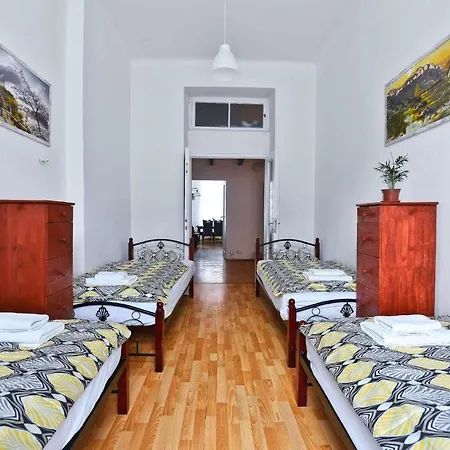 Spacious Cozy In Centre Prague