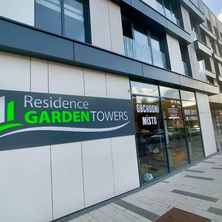 Art Garden Towers Apartment Prague
