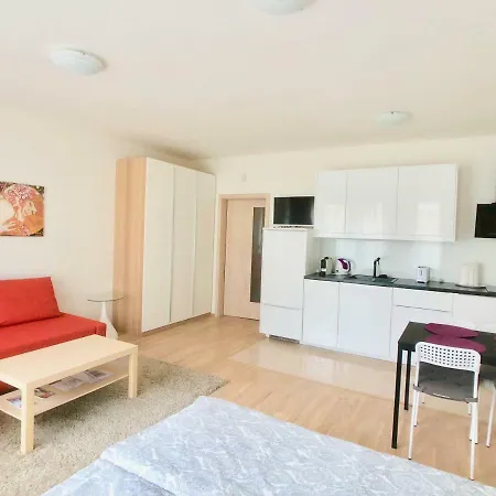 Art Garden Towers Apartment *
