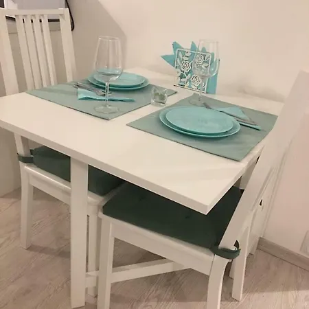 Apartment Free Parking In Garage Karolina Plazza, New Cosy With Need *