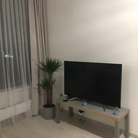 Apartment Free Parking In Garage Karolina Plazza, New Cosy With Need *