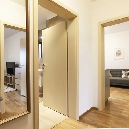 Expat House Apartment Prague