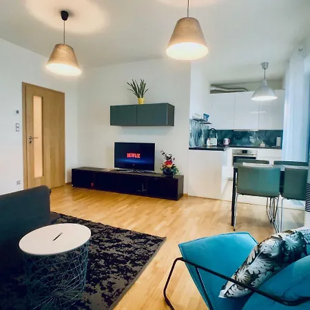 Appartement Art Garden Towers Praag