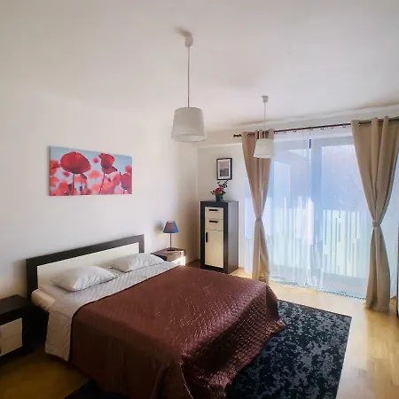 Art Garden Towers Apartment *