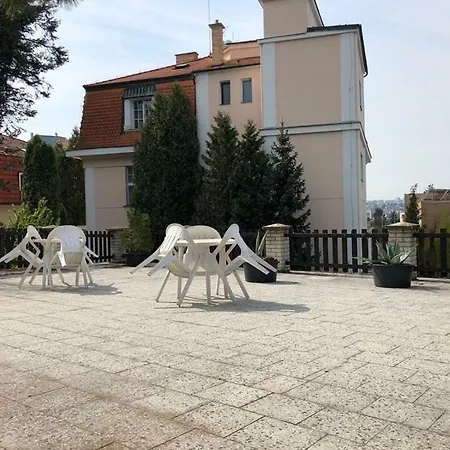Alloggio in famiglia In Prague-big+comfy Praga