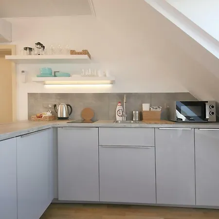 Expat House