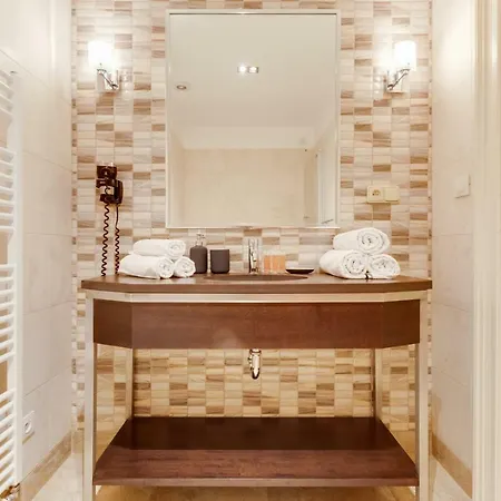 Halkova 5 Apartment Prag