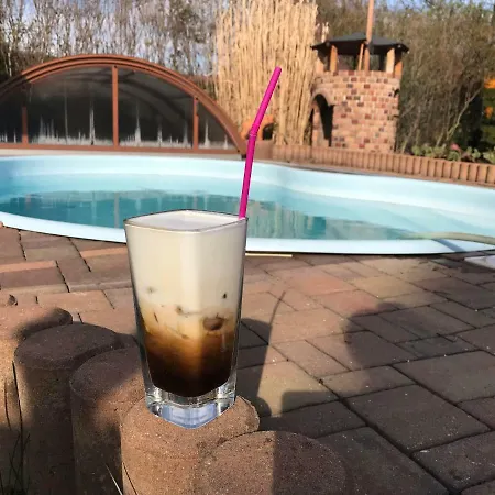 Mamut Privat Garden House Prague