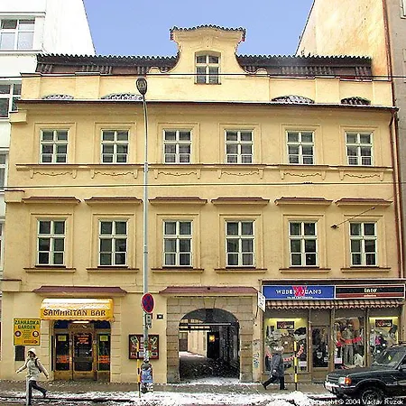 U Dvou Zlatých Klíčů 3* Praga