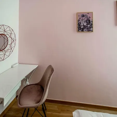 Design 3bdr In Residence, Free Parking * Prague