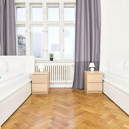 Apartment With 2 Bathrooms- 5 Minutes From Old Town - 102 M2