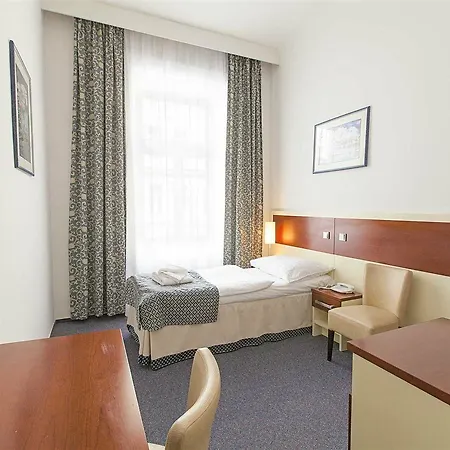 Atos Szálloda 3*