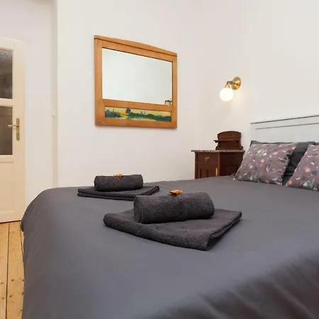 Apartment Art Nouveau Meets Mid-century Modern.